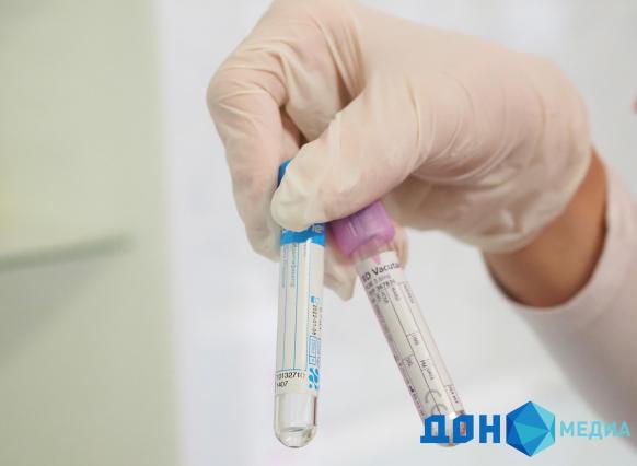 «Все обезлюдеет и встанет»: Мясников призвал прекратить массовое тестирование на коронавирус