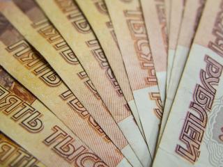 Более 120 тысяч рублей задолжал работнику директор копании в Шахтах